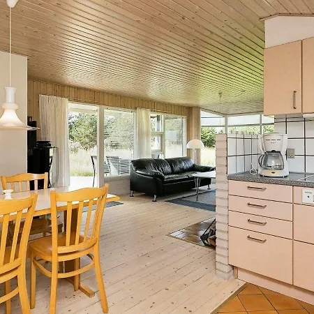 Two-bedroom Holiday In 2 Tatil Evi Hirtshals